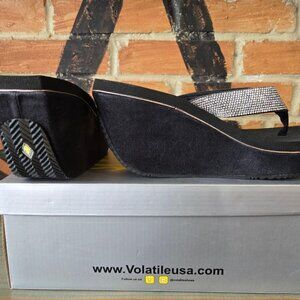 New Volatile Bling Glimpse Sandal